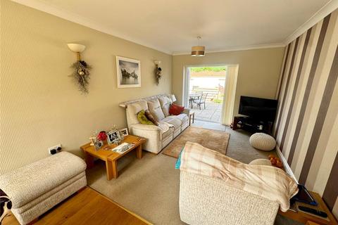 19 Ockham Drive, Orpington, BR5 3DT