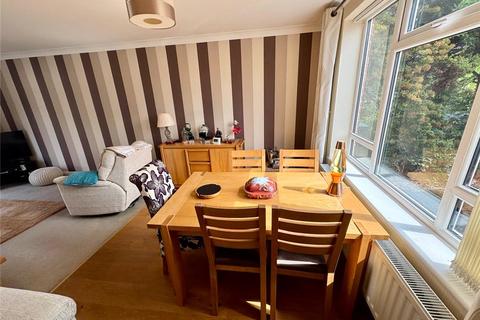 19 Ockham Drive, Orpington, BR5 3DT