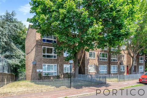 135b Cemetery Road, London, E7 9DG