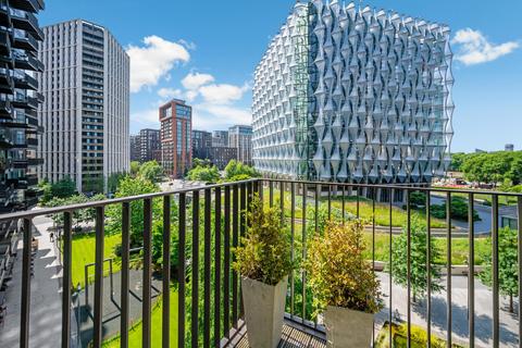 3 bedroom apartment for sale, Legacy Building, Embassy Gardens, Nine Elms, SW11
