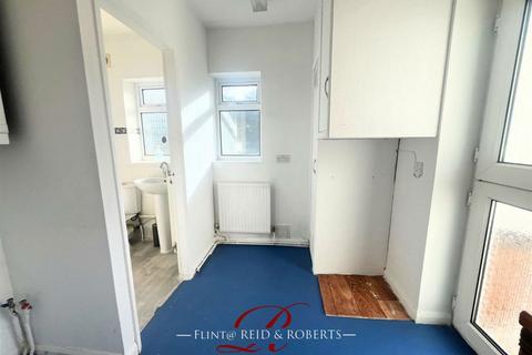 3 bedroom detached bungalow for sale, Halkyn Road, ., Flint, Flintshire, CH6 5HT