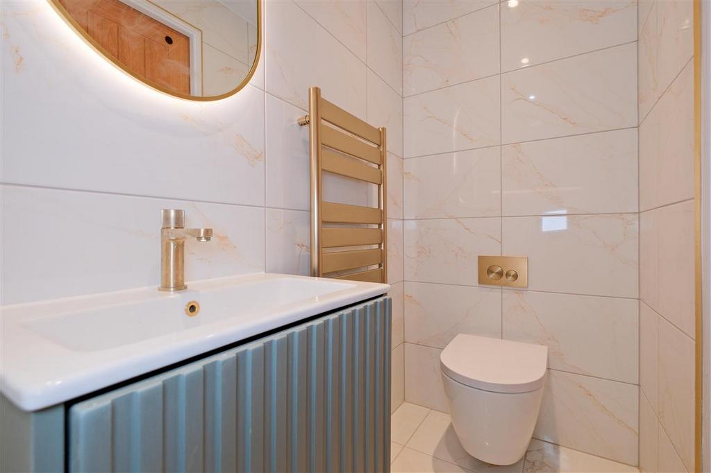 Ensuite