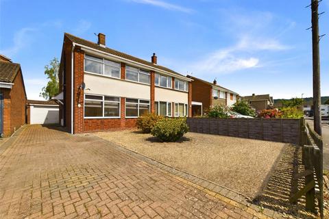 51 Cherry Tree Road, Chinnor, OX39 4QZ