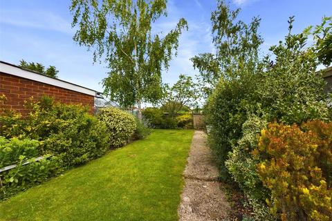 51 Cherry Tree Road, Chinnor, OX39 4QZ