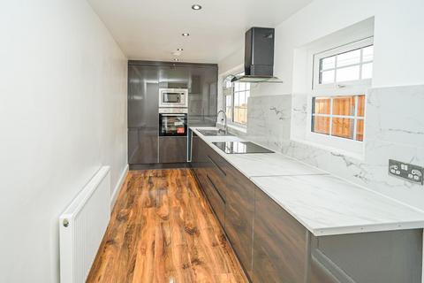 Heath Road, Leighton Buzzard