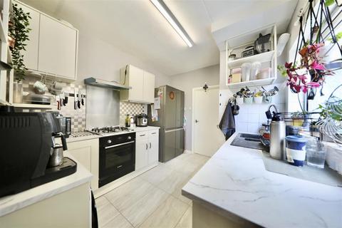 3 bedroom semi-detached house for sale, Inglemire Lane, Hull