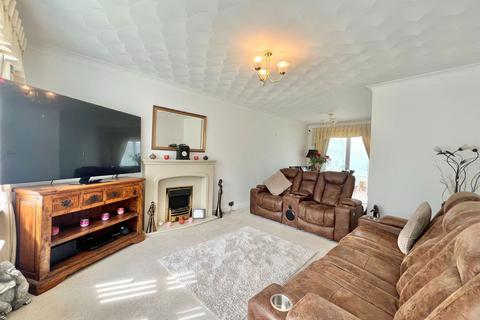 undefined, Fieldhead Road, Hoyland, S74 9AT