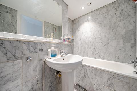 3 bedroom flat for sale, Rotherhithe Street, London, SE16