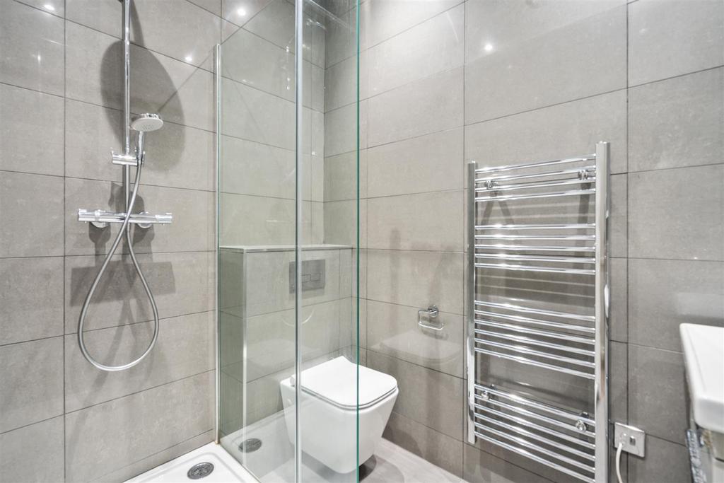 7 Catherines Close-9 lo.jpg