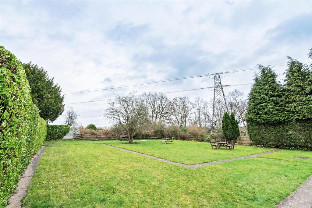 7 Catherines Close-16 lo.jpg