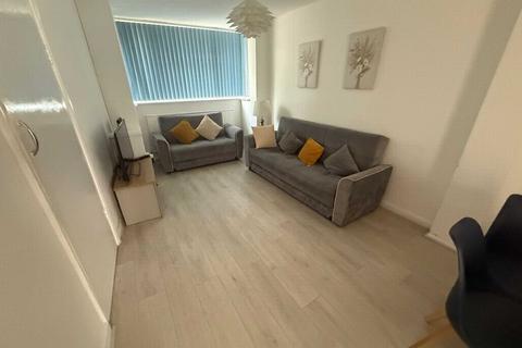 undefined, Colham Avenue, West Drayton, UB7