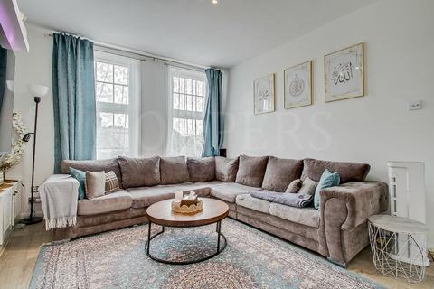 2 bedroom flat for sale, Burnley Road, London, NW10