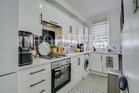 2 bedroom flat for sale, Burnley Road, London, NW10