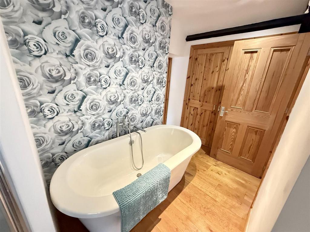 Main front bedroom 1