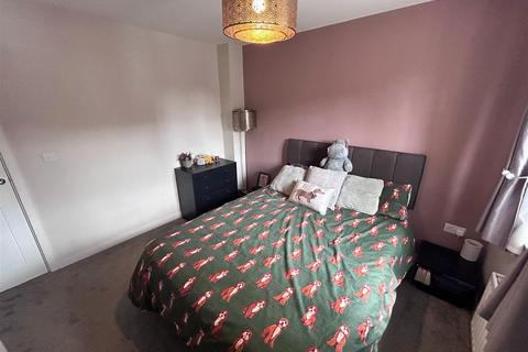 6 Bowdler Close, Kidderminster, DY10 2PH