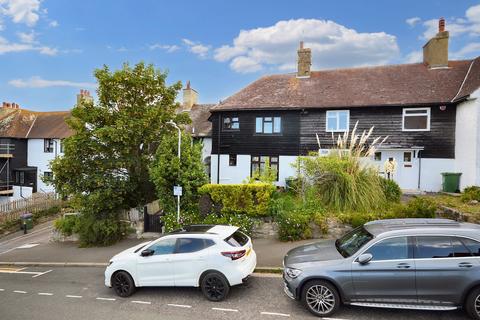 11 The Durlocks, Folkestone, CT19 6AH