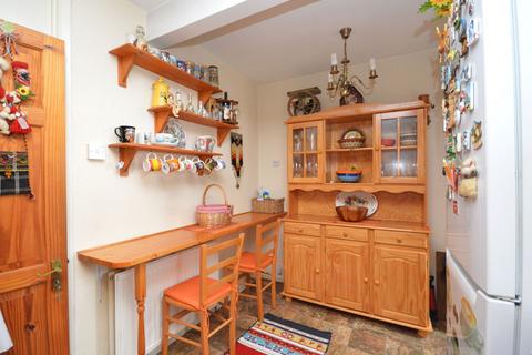 11 The Durlocks, Folkestone, CT19 6AH