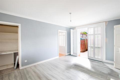 444 Castlemilk Road, Glasgow, G44 5PP