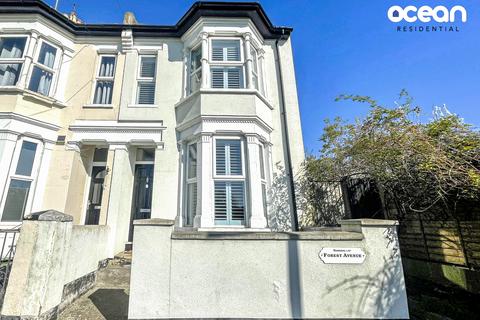 1 Forest Avenue, Southend-on-sea, SS1 2HU