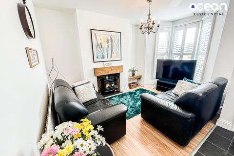 1 Forest Avenue, Southend-on-sea, SS1 2HU
