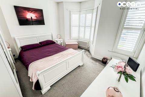 1 Forest Avenue, Southend-on-sea, SS1 2HU