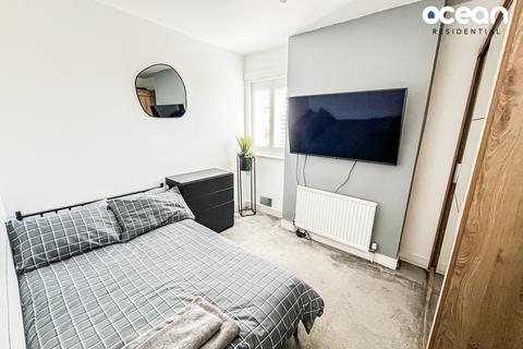 1 Forest Avenue, Southend-on-sea, SS1 2HU