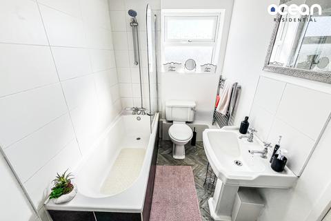 1 Forest Avenue, Southend-on-sea, SS1 2HU