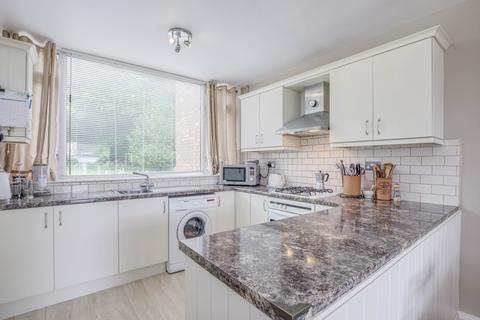 5 Eastern Drive, Bourne End, SL8 5HQ