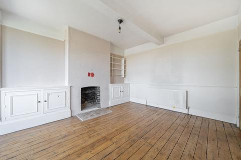 Flat 3, 3 Croft Road, Sutton, SM1 4NE
