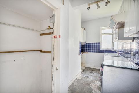 Flat 3, 3 Croft Road, Sutton, SM1 4NE