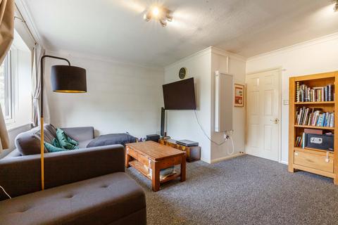 1 bedroom apartment for sale, Richmond Road, Romford RM1