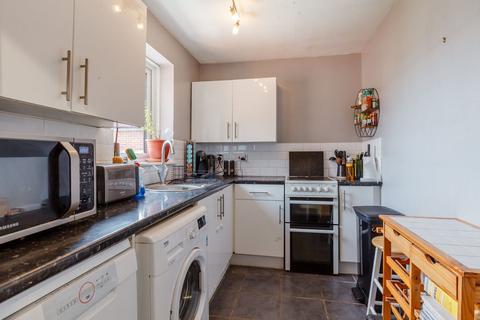 1 bedroom apartment for sale, Richmond Road, Romford RM1