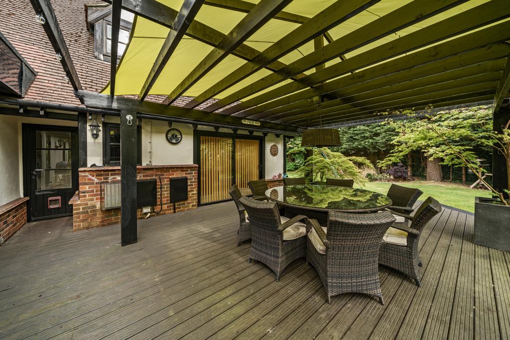 Pergola Decking Area