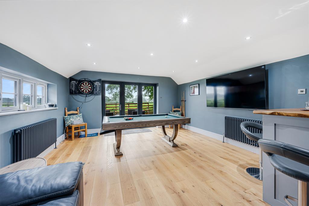 Games Room/Bar
