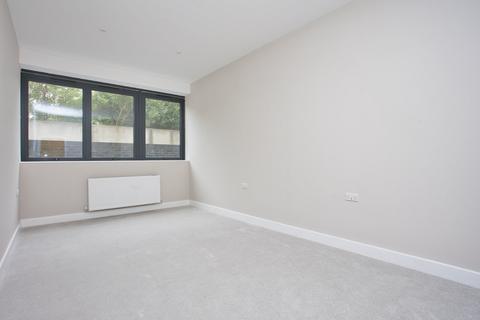 2 bedroom flat for sale, Crabble Hill, Dover, Kent, CT17