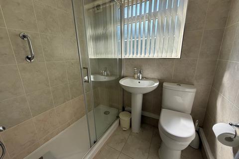 undefined, Chestnut Court, Shipley BD18