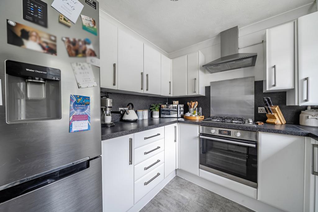 1310772-12-684ca80f37284