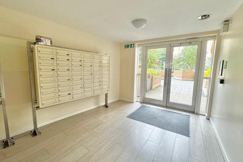 undefined, Aspect 14, Elmwood Lane, Leeds, West Yorkshire, LS2
