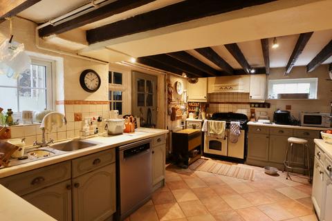 undefined, High Street, Prestwood, HP16