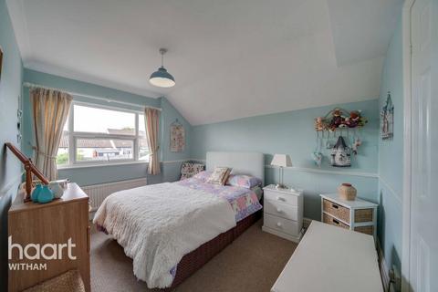 18 Chippingdell, Witham, CM8 2JX