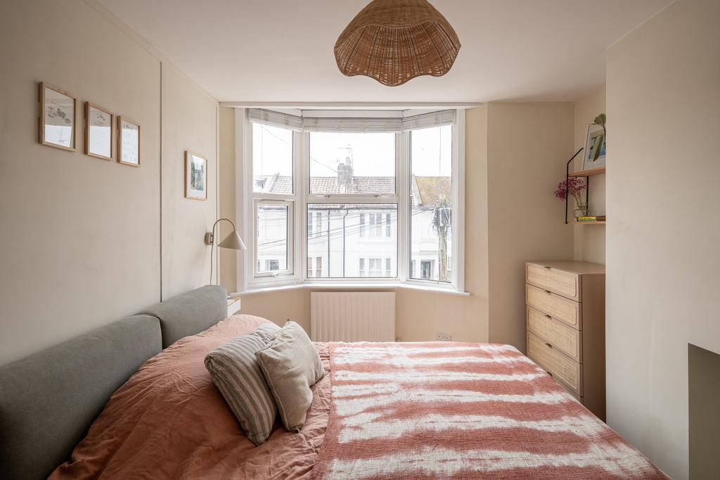 291064 inigo 107 livingstone road hove bn3 3 w...