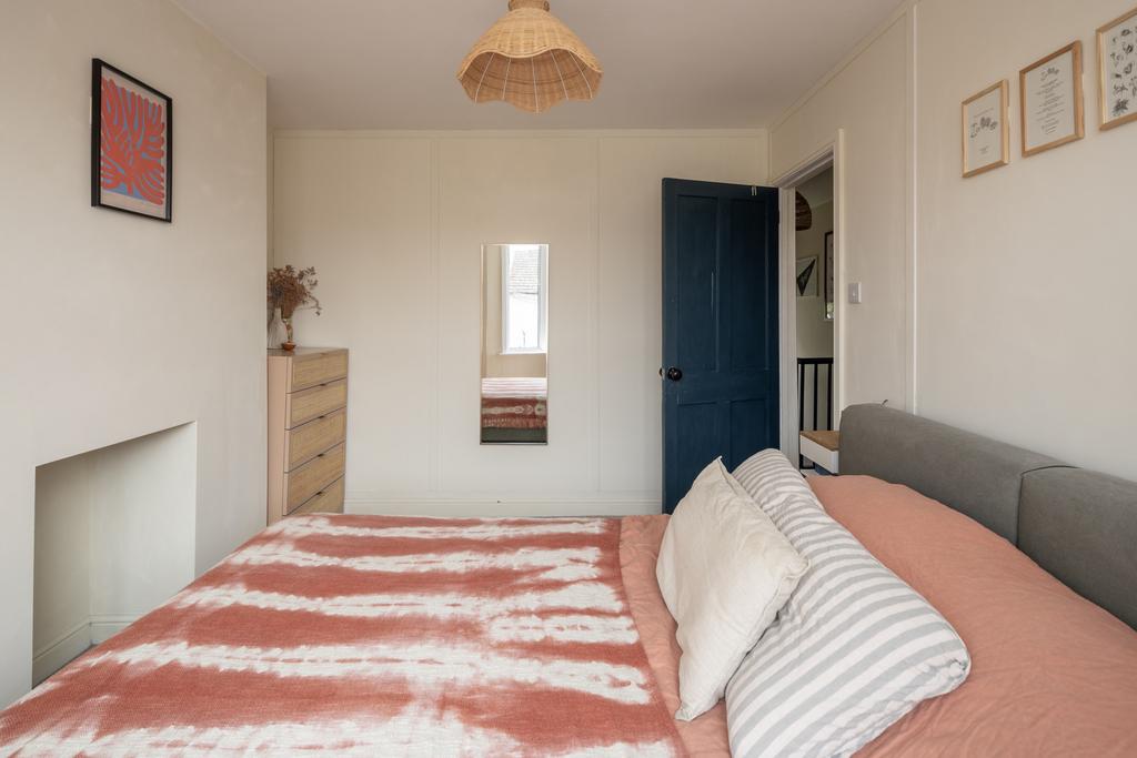 291062 inigo 107 livingstone road hove bn3 3 w...