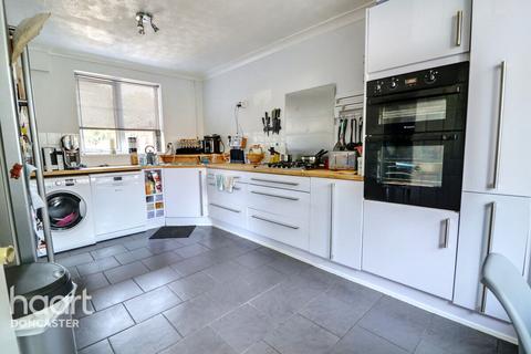 undefined, Broomhouse Lane, Edlington, Doncaster