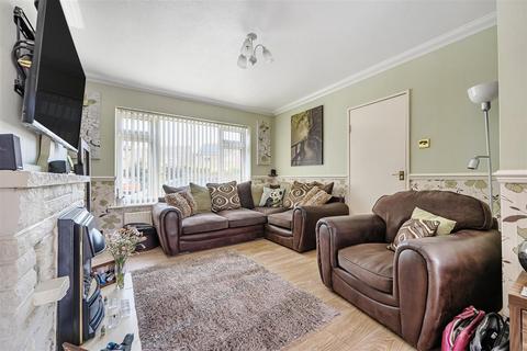 3 bedroom semi-detached house for sale, Tyne Close, Worthing BN13