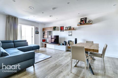 2 bedroom apartment for sale, Marleigh Avenue, Cambridge