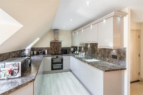 undefined, Dunstarn Drive, Leeds LS16