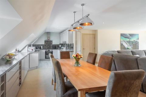 undefined, Dunstarn Drive, Leeds LS16