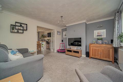 3 bedroom link detached house for sale, Grasmere, Melksham SN12