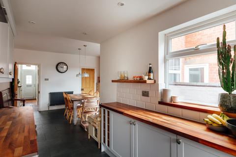 18 Ashcroft Road, Worcester, WR1 3HX