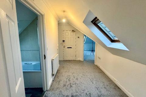 2 bedroom apartment to rent, Pine Road, Bournemouth, Dorset, BH9
